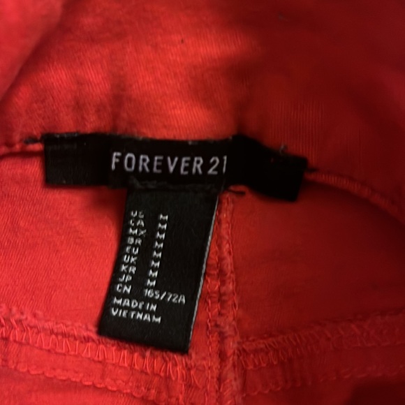 Red jean skirt - Picture 5 of 5